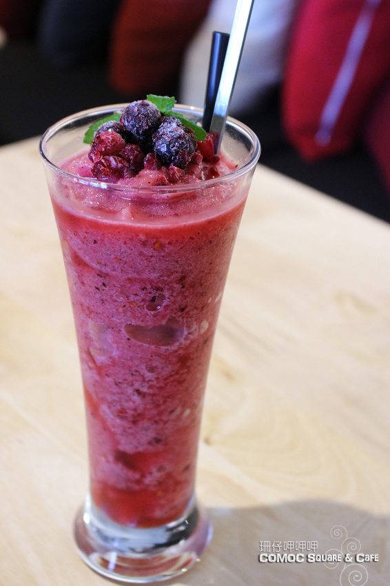 COMOC Square & Cafe：COMOC Square & Cafe ✪ 一場時尚與美食結合的饗宴~103.08.08