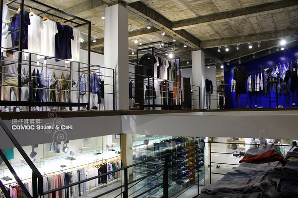 COMOC Square & Cafe：COMOC Square & Cafe ✪ 一場時尚與美食結合的饗宴~103.08.08