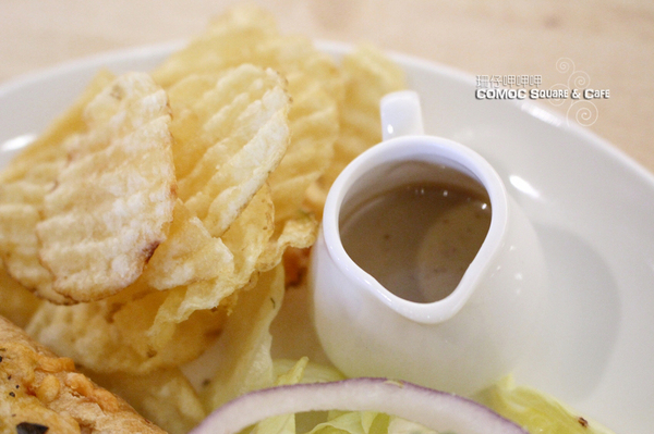 COMOC Square & Cafe：COMOC Square & Cafe ✪ 一場時尚與美食結合的饗宴~103.08.08