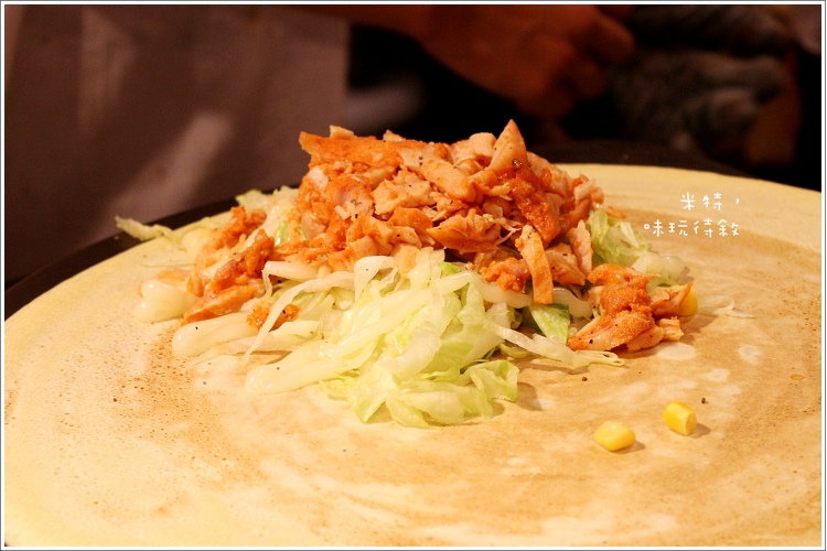 米特,味玩待敘|部落格 © MEAT76|2013-09-15-7 【台北中山大直|美食街】VIV CUP|可麗餅×芋包芋|大食代食神大選|捷運劍南路站|穿梭時空的復古懷舊與美食間的五感邂逅026.jpg