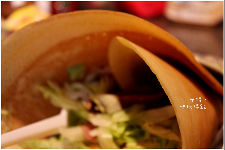 米特,味玩待敘|部落格 © MEAT76|2013-09-15-7 【台北中山大直|美食街】VIV CUP|可麗餅×芋包芋|大食代食神大選|捷運劍南路站|穿梭時空的復古懷舊與美食間的五感邂逅024.jpg