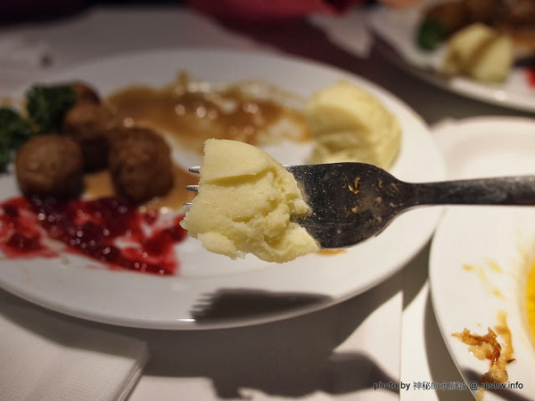 IKEA宜家家居(台中店):【食記】台中南屯-IKEA 宜家家居餐廳 : 原來不Q的貢丸就是瑞典美食,賣場用餐也能比餐廳更有情調…
