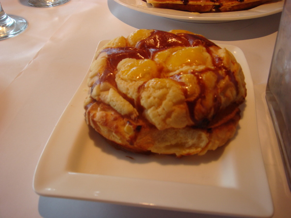 鳥窩窩私房菜(名統百貨店):河邊鳥籠中的悠閒午茶