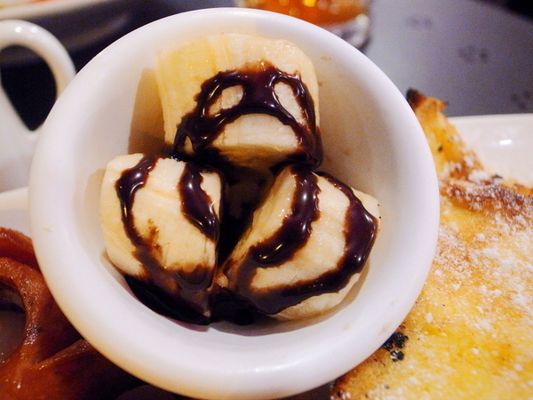 Rock Shock 驚嚇搖滾廚房：【台北】初訪「Rock Shock 驚嚇搖滾廚房」-爆漿布朗尼