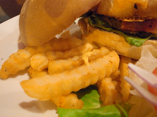 Rock Shock 驚嚇搖滾廚房：【台北】初訪「Rock Shock 驚嚇搖滾廚房」-爆漿布朗尼