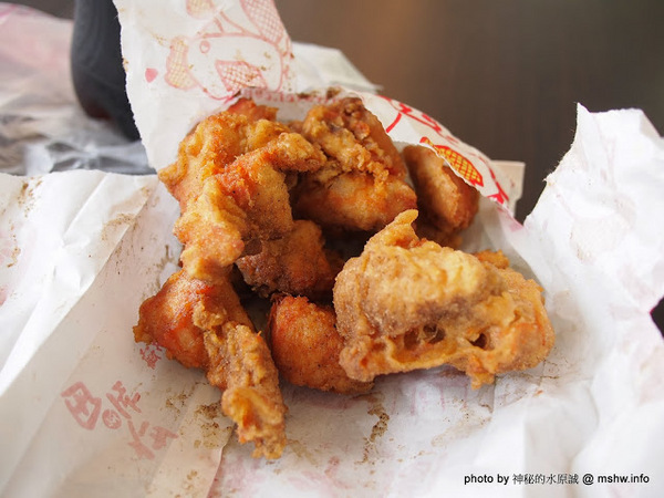 苑裡耕牛園市場雞排:【食記】苗栗苑裡-耕牛園炸雞之秒殺雞塊 : 隱藏於市場中的銅板美食