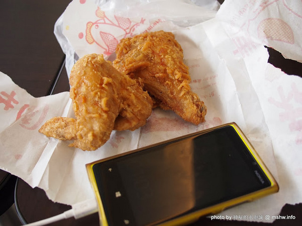 苑裡耕牛園市場雞排:【食記】苗栗苑裡-耕牛園炸雞之秒殺雞塊 : 隱藏於市場中的銅板美食