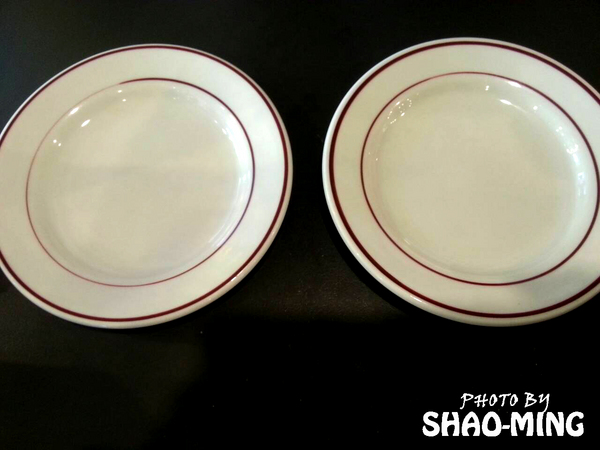 鯊魚咬吐司：(台中)學士路總店『鯊魚咬吐司』輕鬆活潑美味早午餐