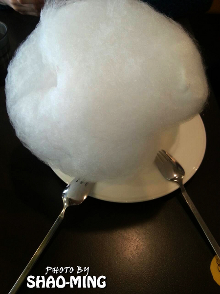 鯊魚咬吐司：(台中)學士路總店『鯊魚咬吐司』輕鬆活潑美味早午餐