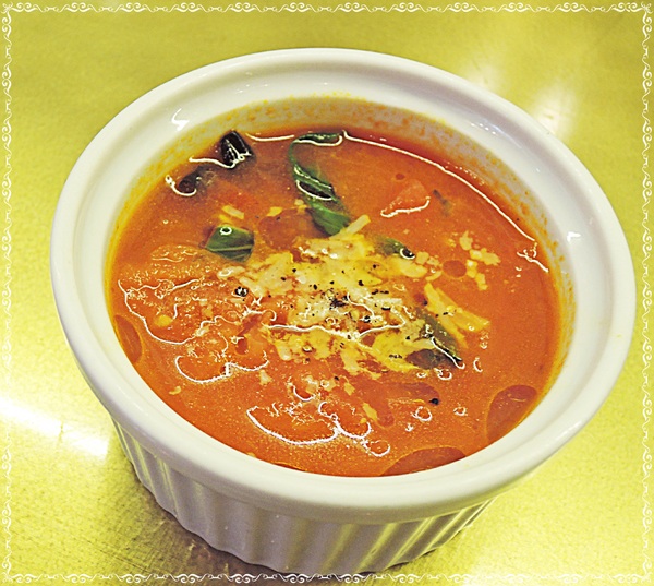 piazza皮耶薩：✜ 再訪創意無限滴特色義式小吃餐館! -「Piazza皮耶薩」｡◕‿‿◕｡