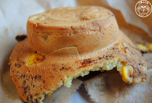 太極鰲車輪餅：呷飽祙【新北板橋･太極鱉車輪餅】排隊爆漿紅豆餅