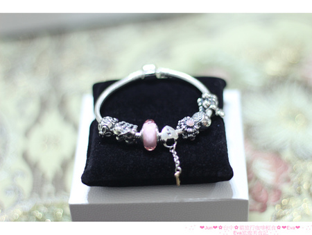 八里水岸四季景觀餐廳：【食記】oO。o○。台北　八里　八里水岸四季景觀餐廳　下午茶　排餐　鬆餅　包廂　海邊　景觀　駐唱　峇里島　浪漫海景景觀餐廳，想耍浪漫的男生，趕快帶女朋友來～　oO。o○。　