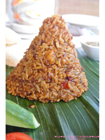 八里水岸四季景觀餐廳：【食記】oO。o○。台北　八里　八里水岸四季景觀餐廳　下午茶　排餐　鬆餅　包廂　海邊　景觀　駐唱　峇里島　浪漫海景景觀餐廳，想耍浪漫的男生，趕快帶女朋友來～　oO。o○。　