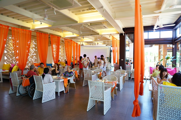 BaLi水岸四季景觀餐廳：【八里】BaLi水岸四季景觀餐廳－『氣氛超棒．美麗峇里島風』