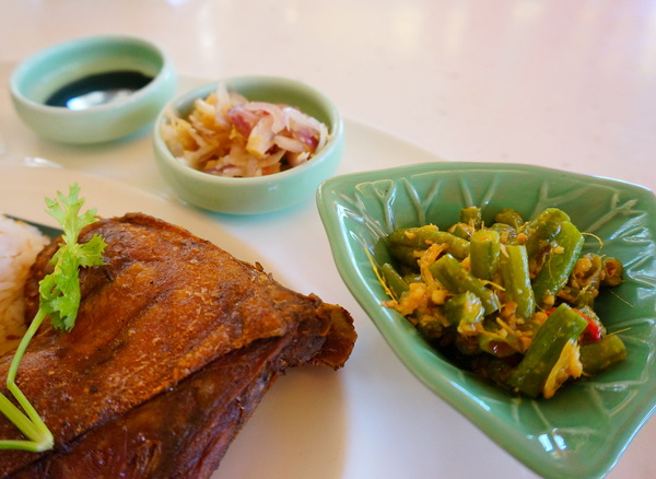 BaLi水岸四季景觀餐廳：【八里】BaLi水岸四季景觀餐廳－『氣氛超棒．美麗峇里島風』