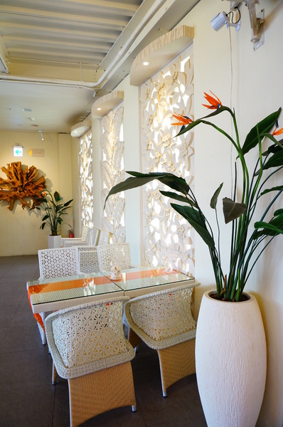 BaLi水岸四季景觀餐廳：【八里】BaLi水岸四季景觀餐廳－『氣氛超棒．美麗峇里島風』