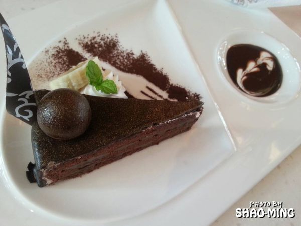 BaLi水岸四季景觀餐廳：(八里)浪漫270度無邊際海景『BaLi水岸四季景觀餐廳』水灣創作料理