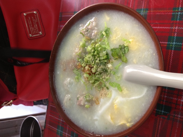 永春廣東粥：金門永春廣東粥-大口大口喝下去