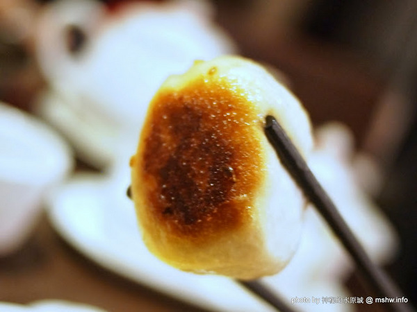 高記小團圓(松山菸廠誠品):【食記】不愧是招牌!一吃就停不了的上海鐵鍋生煎包囧 @ 台北信義誠品生活-高記小團圓-Kao Chi-浙滬美饌上海點心