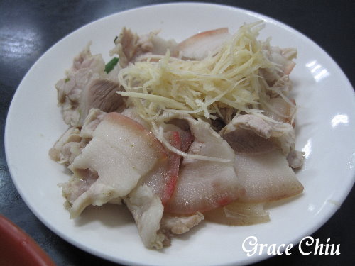 萬華伍條通燒肉飯.手工米苔目