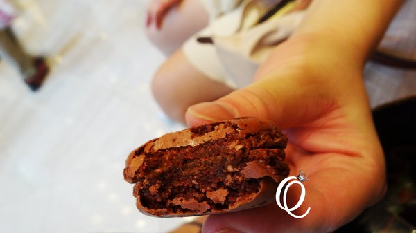 Laduree(台北微風店)：馬卡龍界中的LV~~法國Laduree Macaron．台北微風店