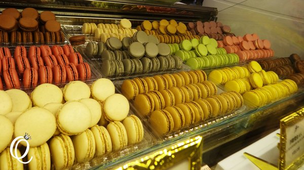 Laduree(台北微風店)：馬卡龍界中的LV~~法國Laduree Macaron．台北微風店