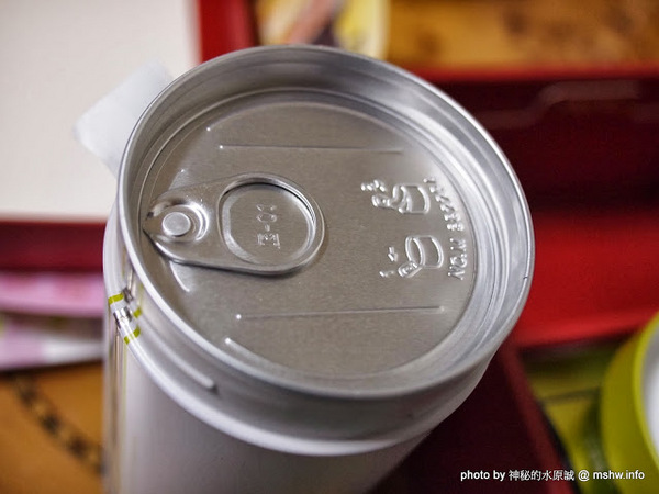 阿聰師芋頭酥糕餅(台中秋紅谷館):【食記】台中西屯-阿聰師芋頭酥糕餅/台中秋紅谷館 : 微甜不膩的細緻口感,有八卦味道的大甲龍捲風!?