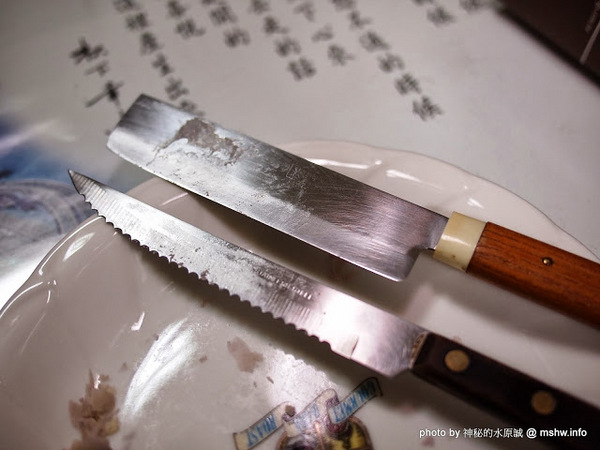 阿聰師芋頭酥糕餅(台中秋紅谷館):【食記】台中西屯-阿聰師芋頭酥糕餅/台中秋紅谷館 : 微甜不膩的細緻口感,有八卦味道的大甲龍捲風!?