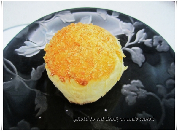 阿聰師芋頭酥糕餅(台中秋紅谷館)：不管是自已品嘗還是送禮~阿聰師芋頭糕餅永遠是你最好的選擇