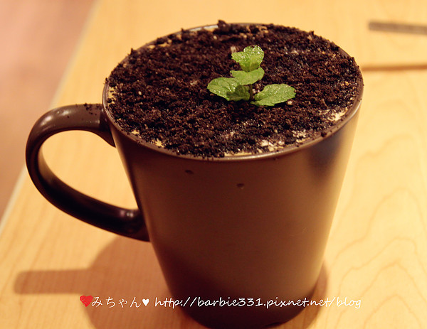 Sam咖啡小館：♥吃吧~台北ღ松山區♥初訪 小店高品質!!超Cute拉花咖啡~好療癒!!☆Sam 咖啡☆ (動物友善、捷運、下午茶)