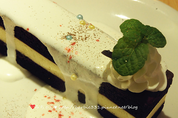 Sam咖啡小館：♥吃吧~台北ღ松山區♥初訪 小店高品質!!超Cute拉花咖啡~好療癒!!☆Sam 咖啡☆ (動物友善、捷運、下午茶)