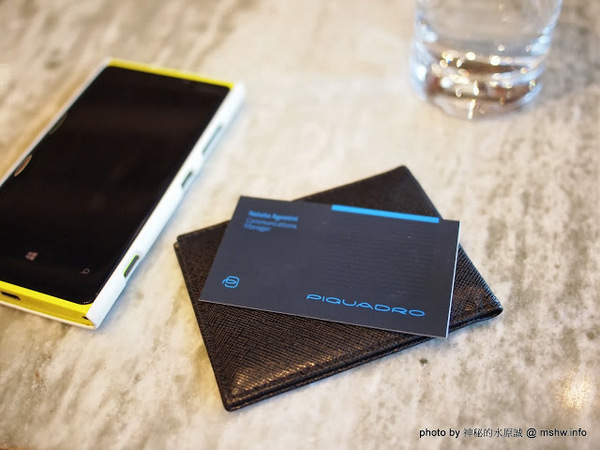 PIQUADRO頂級皮革(誠品信義)：【生活】帥氣紮實的皮件作工! 義大利工匠手工縫製實演 @ 台北信義-誠品信義旗艦店-PIQUADRO頂級皮革