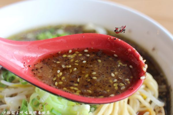 梅光軒拉麵(板橋店):板橋超人氣排隊拉麵『梅光軒』日式拉麵/捷運府中站