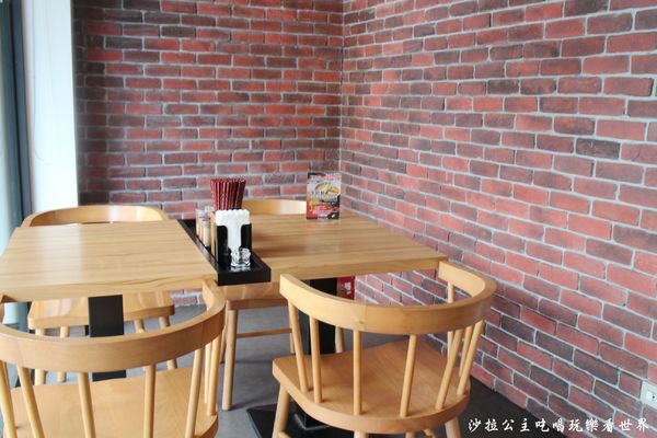 梅光軒拉麵(板橋店):板橋超人氣排隊拉麵『梅光軒』日式拉麵/捷運府中站