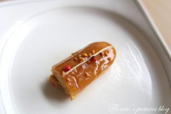 杜樂麗花園 TUILERIES 巧克力/甜點沙龍(SOGO復興館)：邀約~Tuileries杜樂麗花園 巧克力/甜點沙龍~巴黎華麗閃電泡芙，美的讓人捨不得吃掉