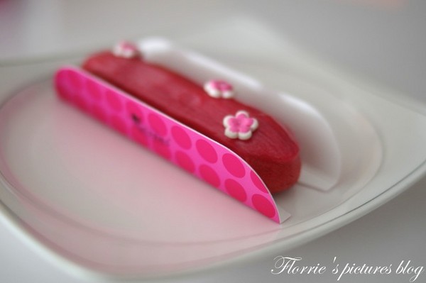 杜樂麗花園 TUILERIES 巧克力/甜點沙龍(SOGO復興館)：邀約~Tuileries杜樂麗花園 巧克力/甜點沙龍~巴黎華麗閃電泡芙，美的讓人捨不得吃掉