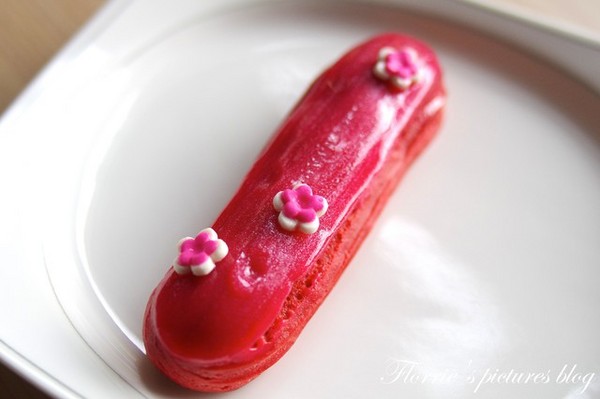 杜樂麗花園 TUILERIES 巧克力/甜點沙龍(SOGO復興館)：邀約~Tuileries杜樂麗花園 巧克力/甜點沙龍~巴黎華麗閃電泡芙，美的讓人捨不得吃掉