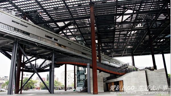 羅東文化工場：【宜蘭/羅東】哇!!太不可思議漂浮太空站~迷航的星際戰艦