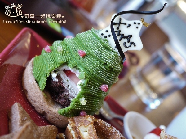 CT Life X 小日子:台南 CT Life X 小日子 聖誕節期間限定 耶誕套餐 抹茶聖誕樹