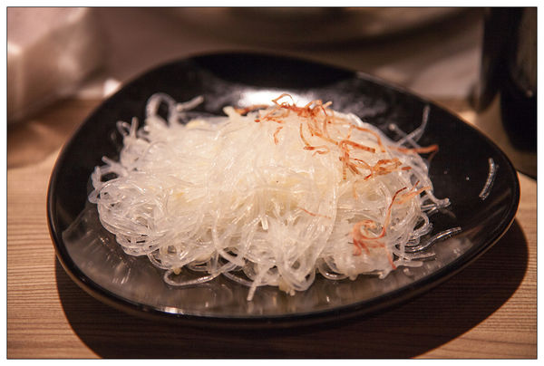 新勵進酸菜白肉鍋