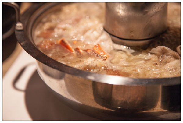 新勵進酸菜白肉鍋