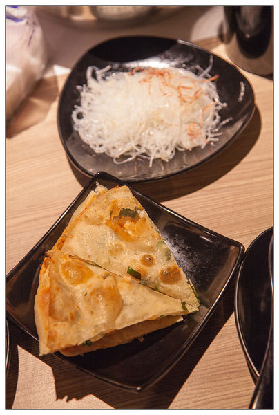 新勵進酸菜白肉鍋