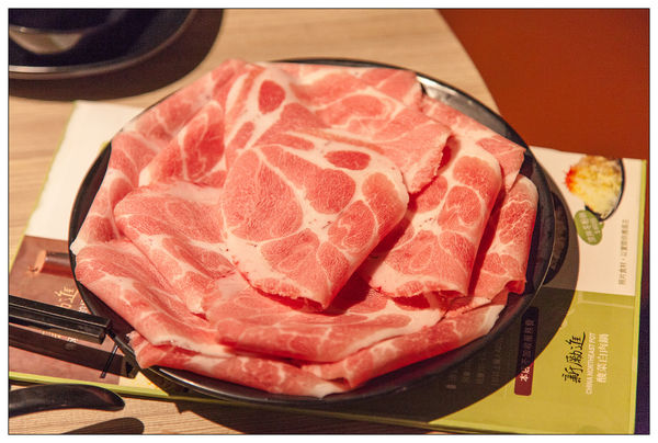 新勵進酸菜白肉鍋