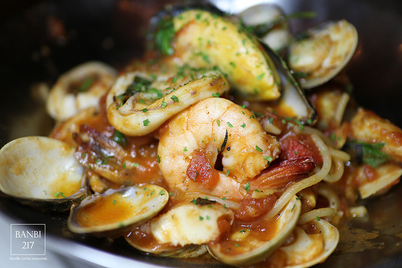 Banbi217 美食旅遊: the villa herbs restaurant 香草餐廳(台北大安區,捷運信義線信義安和站)[窩客島年終尾牙聚餐]