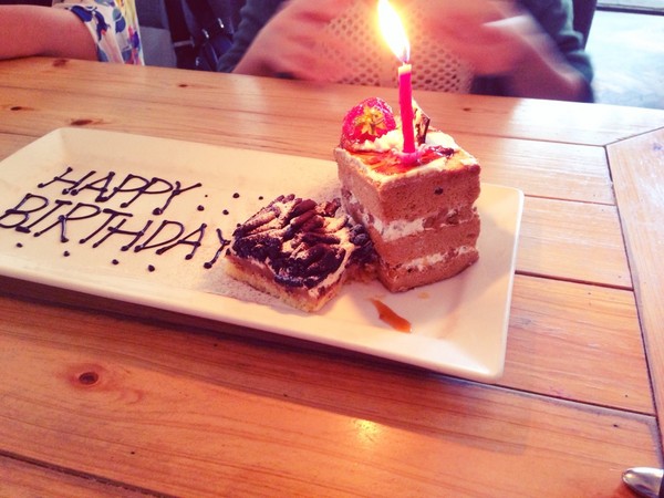 The Villa Herbs restaurant(樂利店):(胖樺食記) 台北市大安區The Villa Herbs restaurant / 樂利店。燈光美氣氛佳的城市清流。