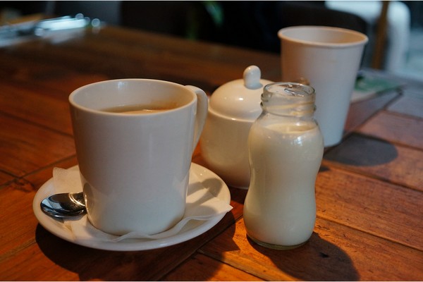 The Villa Herbs restaurant(樂利店):(胖樺食記) 台北市大安區The Villa Herbs restaurant / 樂利店。燈光美氣氛佳的城市清流。