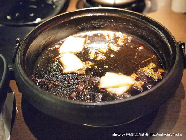 輕井澤鍋物(公益路旗艦店):【食記】來輕井澤還是別點火鍋以外的東西吧…= =|| @ 台中西區-輕井澤鍋之物-公益旗艦店