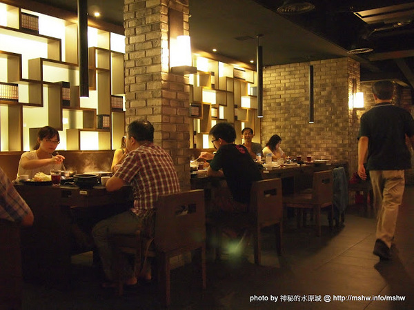 輕井澤鍋物(公益路旗艦店):【食記】來輕井澤還是別點火鍋以外的東西吧…= =|| @ 台中西區-輕井澤鍋之物-公益旗艦店