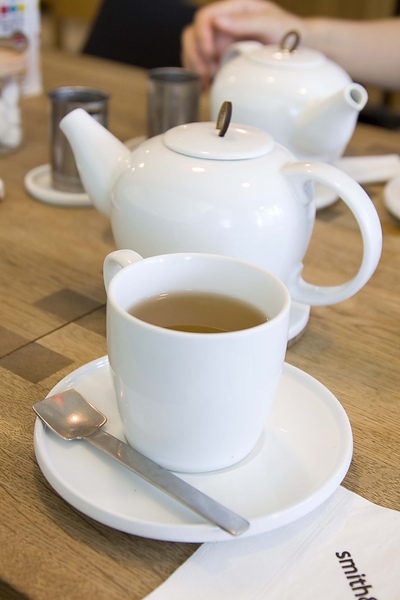 Smith & Hsu阪急店-3