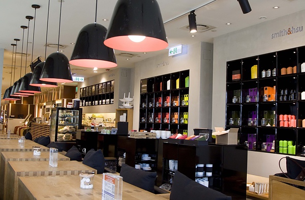 Smith & Hsu阪急店-16